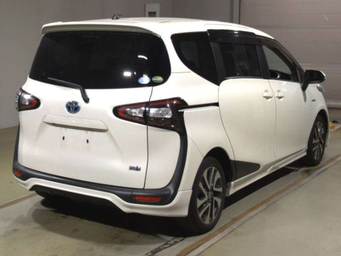 2016 Toyota Sienta NHP170G[1]