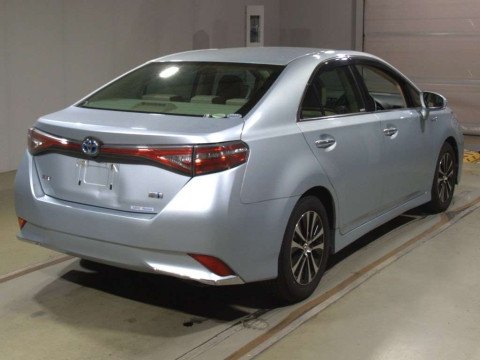 2013 Toyota SAI AZK10[1]