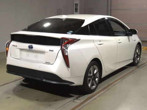 2018 Toyota Prius ZVW51[1]