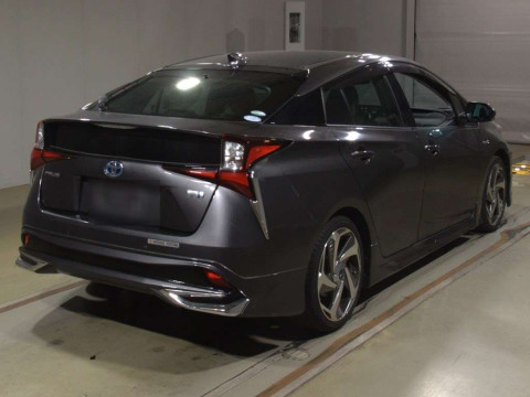 2019 Toyota Prius ZVW51[1]