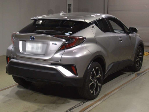 2017 Toyota C-HR ZYX10[1]