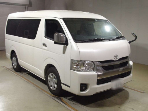 2023 Toyota Hiace Wagon TRH214W[2]