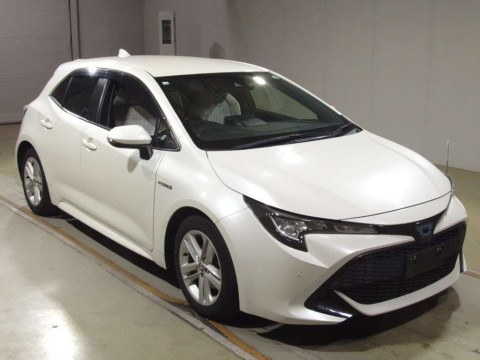 2018 Toyota Corolla Sports ZWE211H[2]