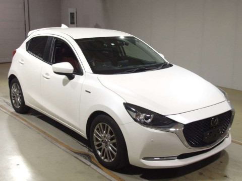 2020 Mazda Mazda2 DJ5FS[2]