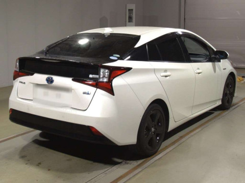 2019 Toyota Prius ZVW51[1]