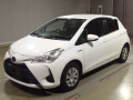 2017 Toyota Vitz