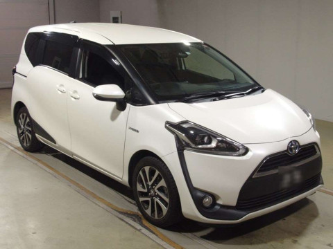 2015 Toyota Sienta NHP170G[2]