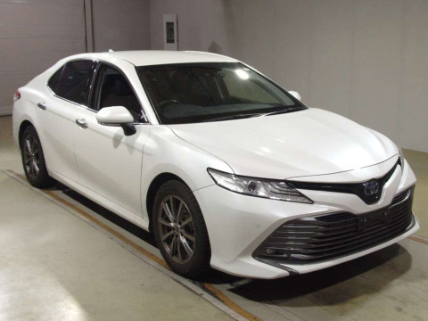 2020 Toyota Camry AXVH70[2]