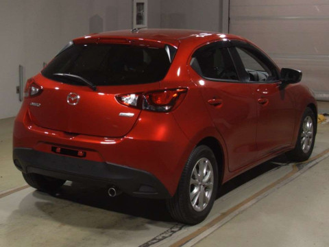 2016 Mazda Demio DJ5FS[1]