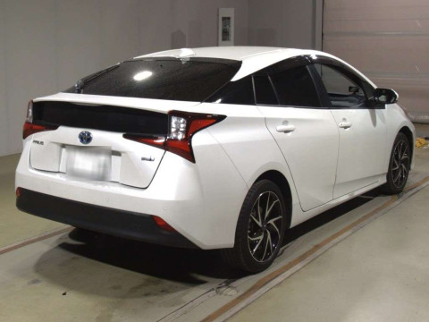 2022 Toyota Prius ZVW51[1]