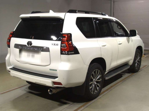 2018 Toyota Land Cruiser Prado GDJ151W[1]