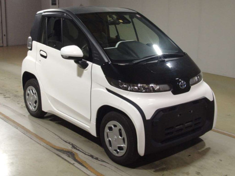 2022 Toyota C+Pod RMV12[2]