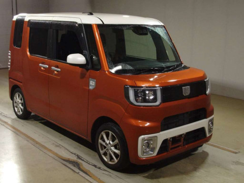 2019 Daihatsu Wake LA700S[2]