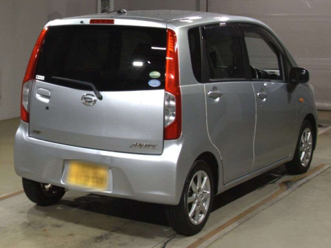 2014 Daihatsu Move LA100S[1]