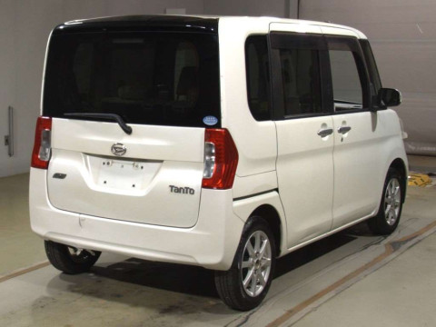 2013 Daihatsu Tanto LA600S[1]