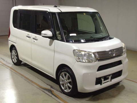 2013 Daihatsu Tanto LA600S[2]