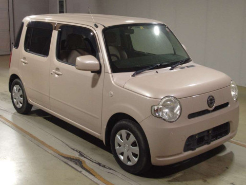 2010 Daihatsu Mira Cocoa L675S[2]