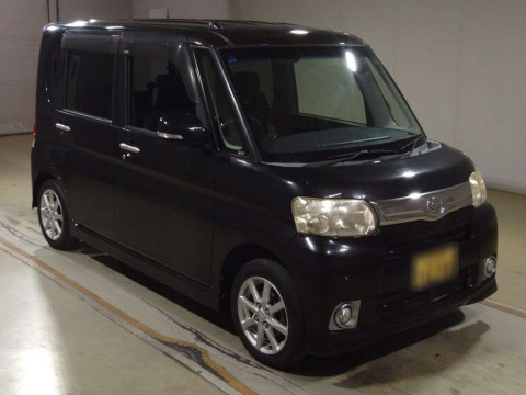 2013 Daihatsu Tanto L375S[2]