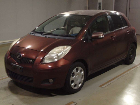 2009 Toyota Vitz SCP90[0]