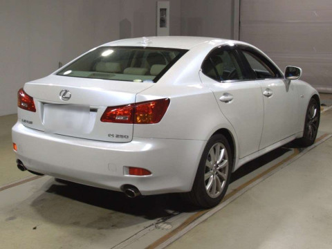 2005 Lexus IS GSE20[1]