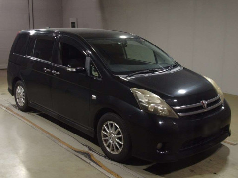 2010 Toyota Isis ZGM10W[2]