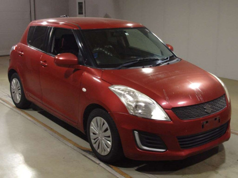 2014 Suzuki Swift ZC72S[2]