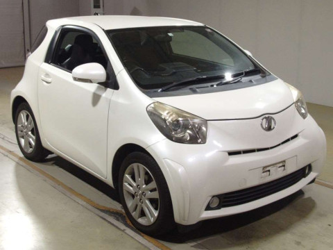 2012 Toyota iQ NGJ10[2]