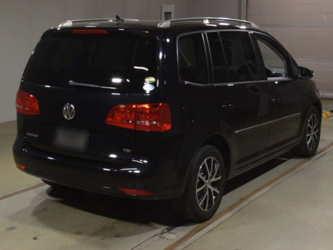 2014 Volkswagen Golf Touran 1TCTH[1]