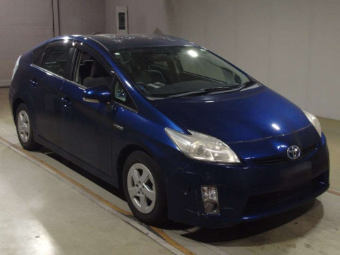 2010 Toyota Prius ZVW30[2]