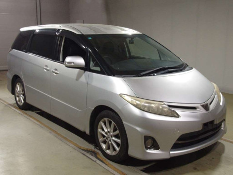 2009 Toyota Estima ACR50W[2]