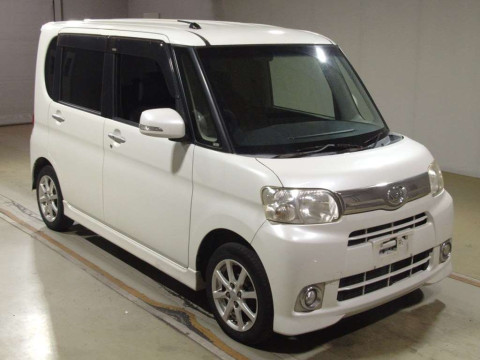 2012 Daihatsu Tanto L375S[2]