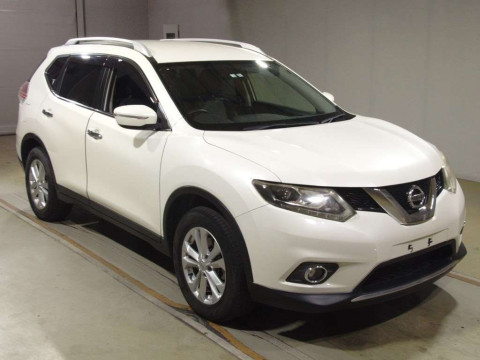 2014 Nissan X-Trail NT32[2]