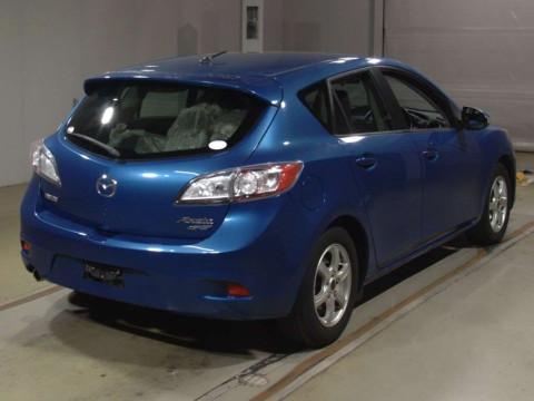 2012 Mazda Axela Sport BLFFW[1]