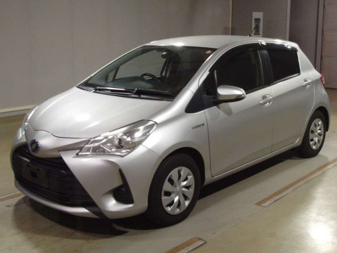 2019 Toyota Vitz NHP130[0]