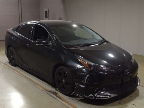 2022 Toyota Prius ZVW51[2]