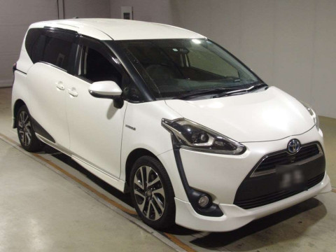 2015 Toyota Sienta NHP170G[2]