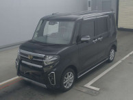 2020 Daihatsu Tanto Custom