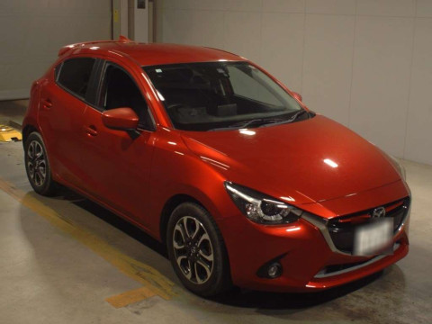 2014 Mazda Demio DJ5FS[2]