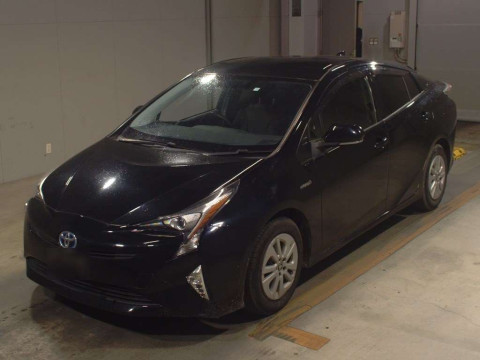 2016 Toyota Prius ZVW50[0]