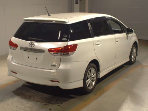 2010 Toyota Wish ZGE20W[1]