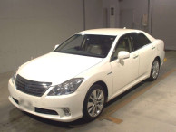 2012 Toyota Crown Hybrid