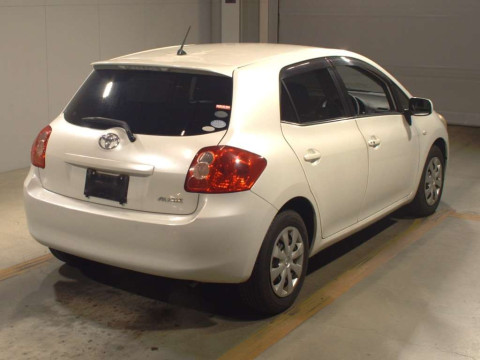 2008 Toyota Auris NZE151H[1]