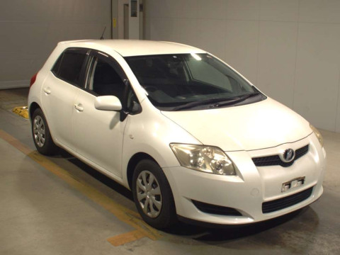 2008 Toyota Auris NZE151H[2]