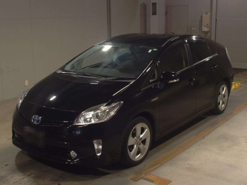 2015 Toyota Prius ZVW30[0]