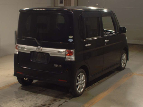 2011 Daihatsu Tanto Custom L375S[1]