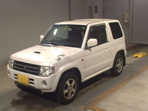 2010 Mitsubishi Pajero Mini H58A[0]