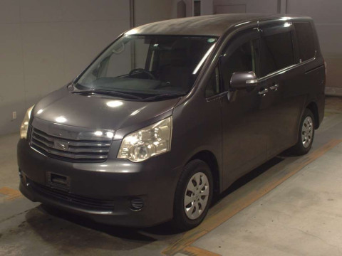 2012 Toyota Noah ZRR70G[0]