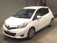 2011 Toyota Vitz