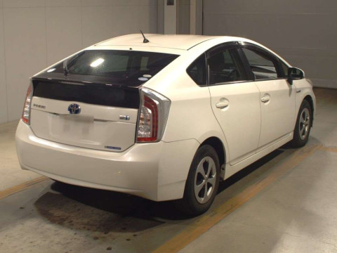 2012 Toyota Prius ZVW30[1]