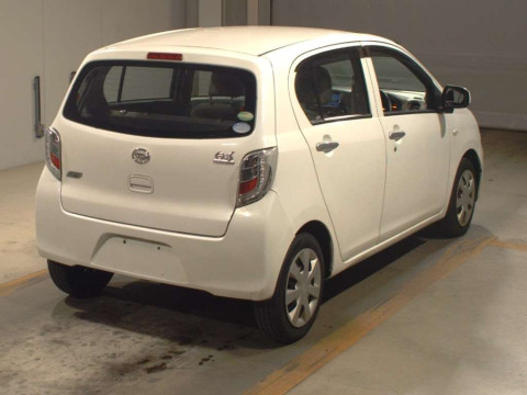 2014 Daihatsu Mira es LA300S[1]